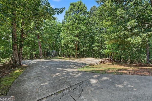 6431 Chestnut Hill Road, Flowery Branch, GA 30542