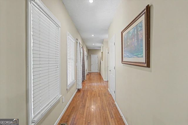 6431 Chestnut Hill Road, Flowery Branch, GA 30542
