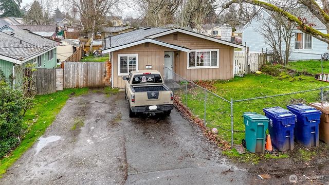 6214 S Prospect St., Tacoma, WA 98409