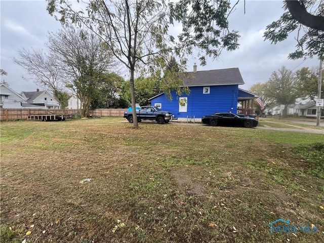 605 Waverly Avenue, Toledo, OH 43607