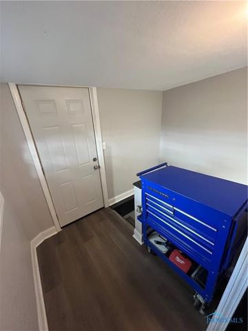 605 Waverly Avenue, Toledo, OH 43607