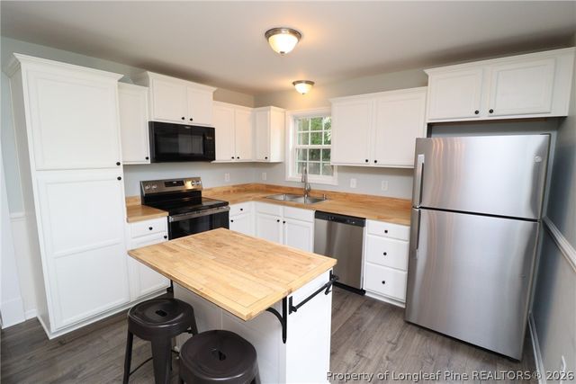 1041 Parkers Ridge Drive, Fuquay Varina, NC 27526