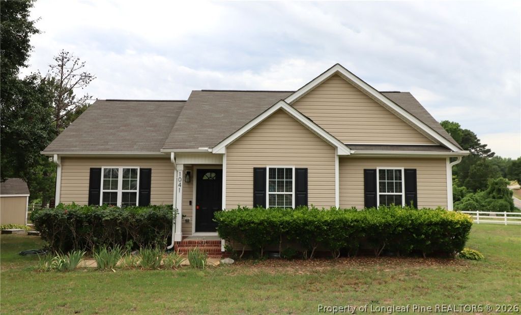 1041 Parkers Ridge Drive, Fuquay Varina, NC 27526