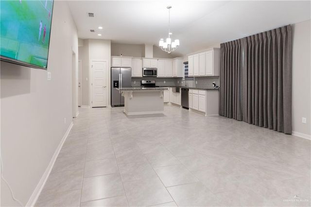 2071 N Retama Street, San Juan, TX 78589