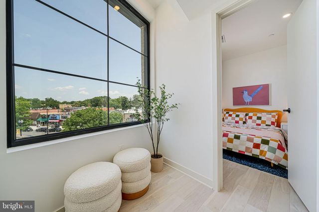 2905 NEWARK ST NW, Washington, DC 20008