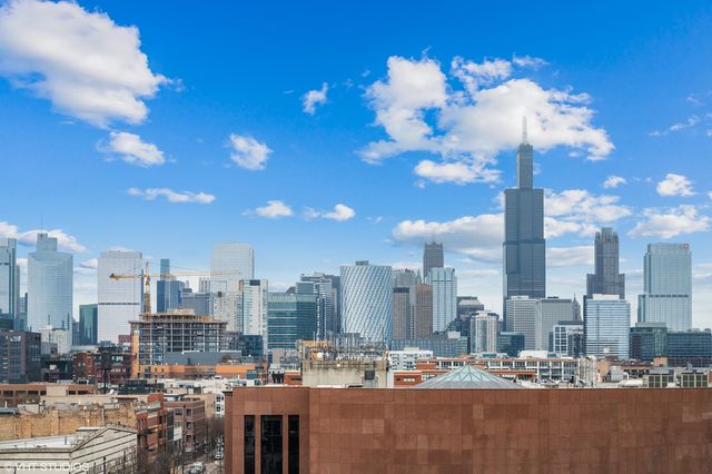 6 S Laflin Street 807S, Chicago, IL 60607