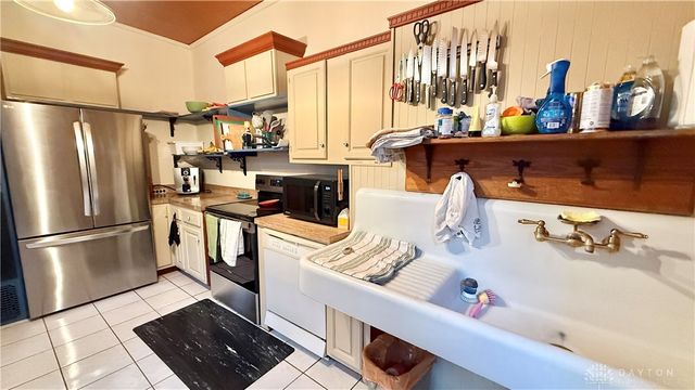 18 Potomac Street, Dayton, OH 45403