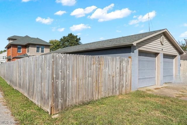 2302 Liberty Street, Parkersburg, WV 26101