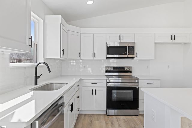 106 New Street, Gaffney, SC 29304