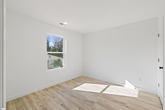 106 New Street, Gaffney, SC 29304