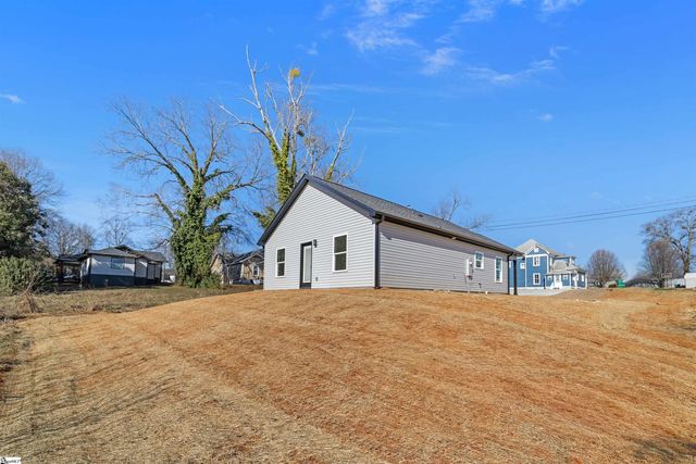 106 New Street, Gaffney, SC 29304