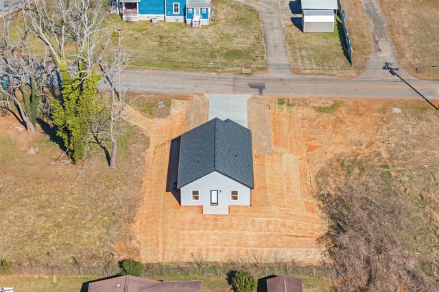 106 New Street, Gaffney, SC 29304