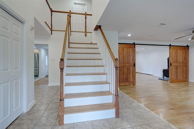 21 Mile Road, Suffern, NY 10901