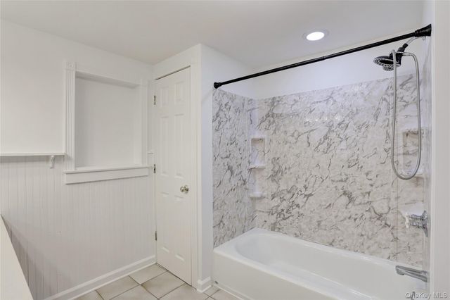 21 Mile Road, Suffern, NY 10901