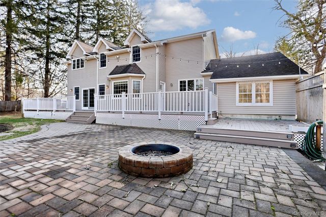 21 Mile Road, Suffern, NY 10901