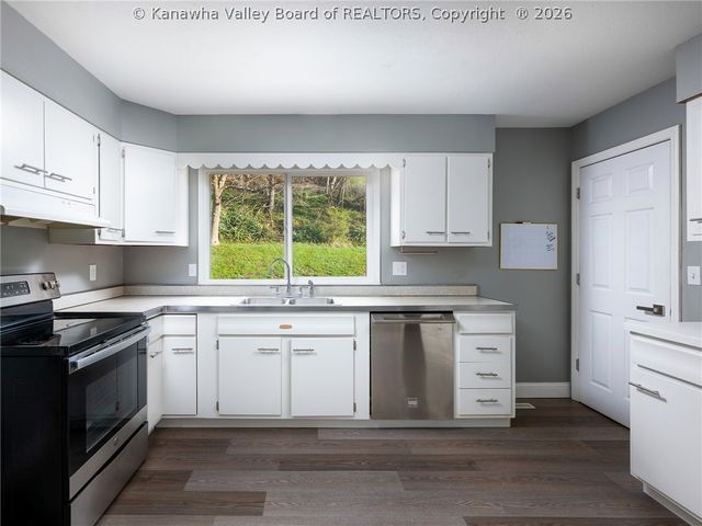 1817 Huber Road, Charleston, WV 25314