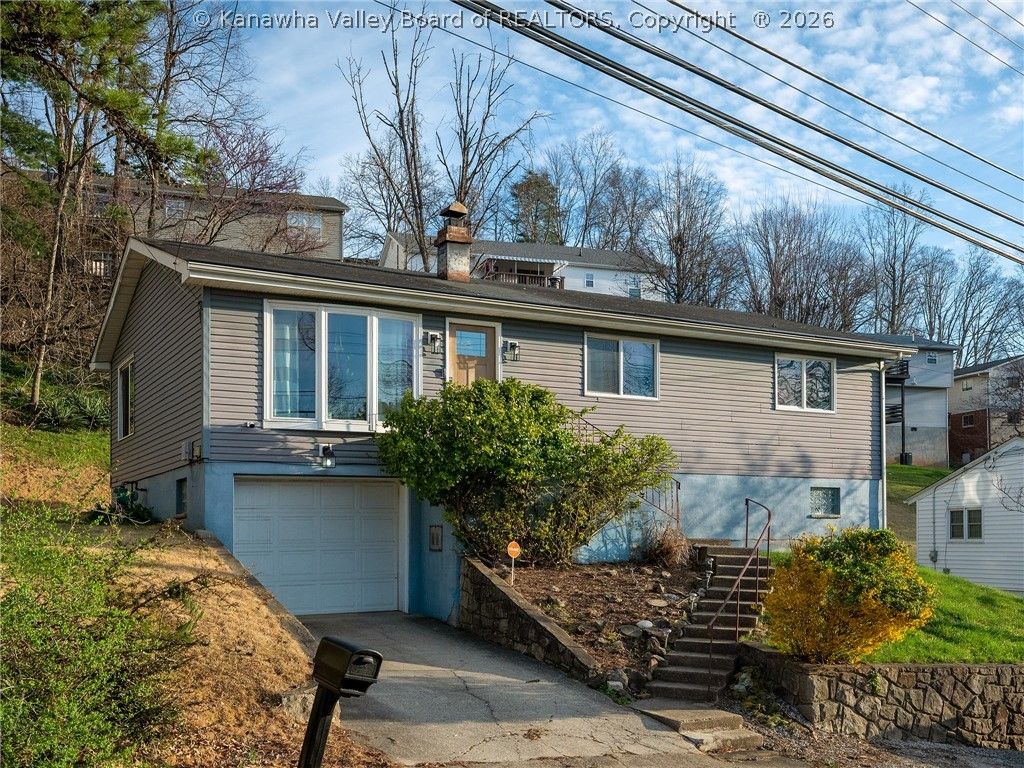 1817 Huber Road, Charleston, WV 25314