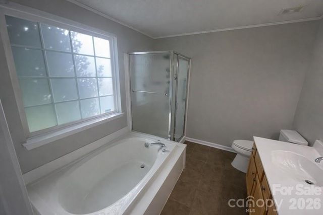 5895 Brookstone Drive NW, Concord, NC 28027