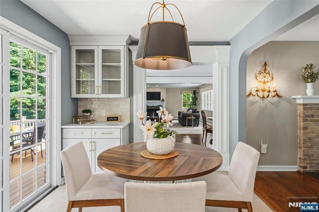 378 Van Beekum Place, Wyckoff, NJ 07481