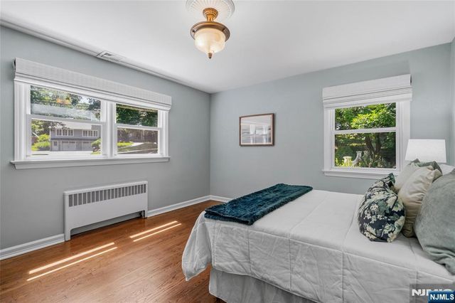 378 Van Beekum Place, Wyckoff, NJ 07481