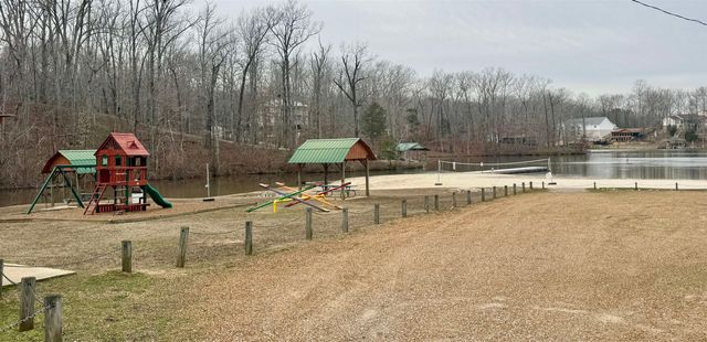 905 GOLF DR, Saulsbury, TN 38067