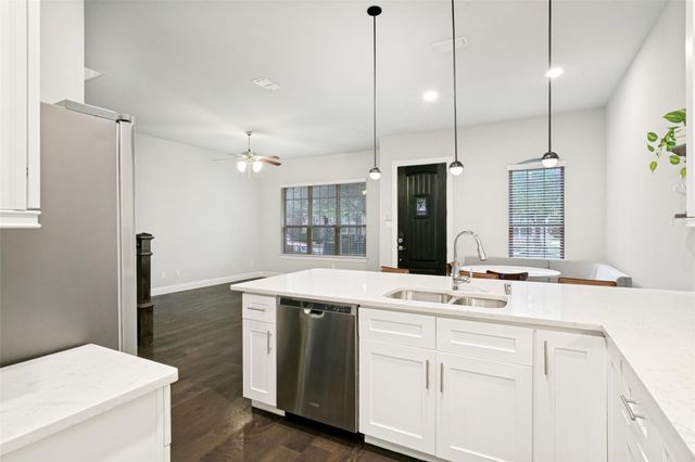 2209 Zenith Avenue, Flower Mound, TX 75028