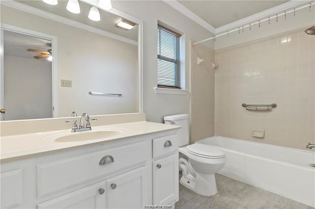 3704 Eastshire Court, Bryan, TX 77802