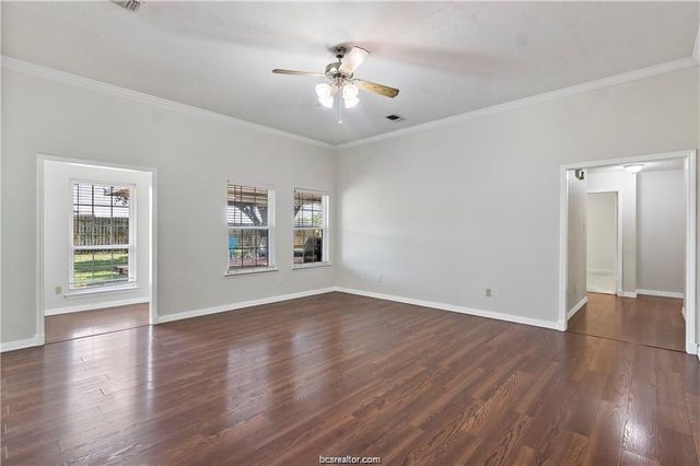 3704 Eastshire Court, Bryan, TX 77802