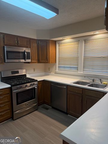 2730 Shelter Cove NW, Duluth, GA 30096