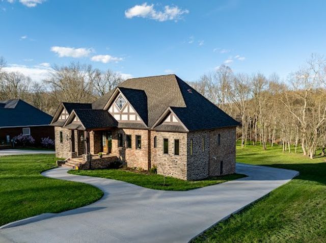 116 Creeks Crossing Ct, Mcminnville, TN 37110