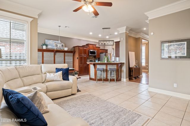 102 Lighthouse Point Circle, Youngsville, LA 70592