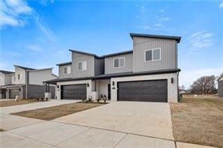 721 Sun Meadows Loop, Centerton, AR 72719
