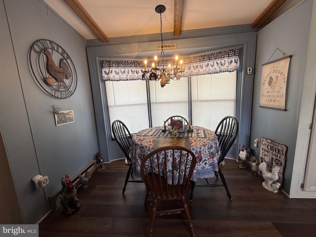 12 SKYVIEW DR, Hershey, PA 17033