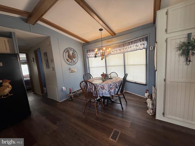 12 SKYVIEW DR, Hershey, PA 17033