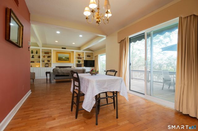 261 Heritage Village E, Southbury, CT 06488