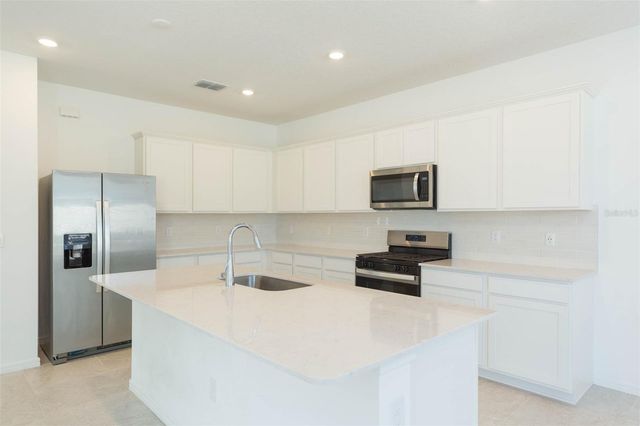 3044 FOREST MEADOW AVENUE, Valrico, FL 33594