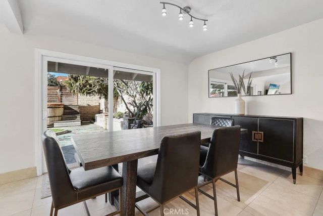 20981 Coastview Lane, Huntington Beach, CA 92648