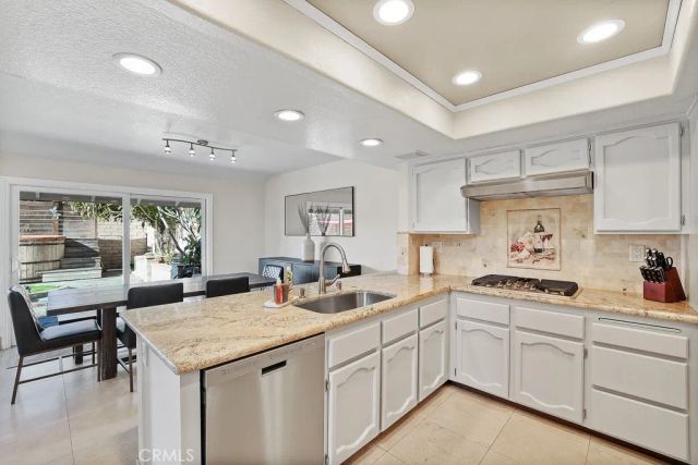 20981 Coastview Lane, Huntington Beach, CA 92648