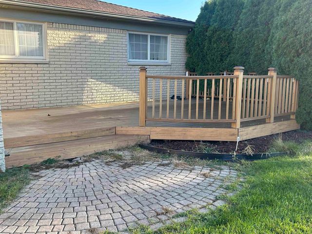 17720 Barry Street, Clinton Township, MI 48038