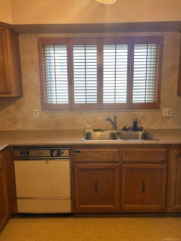 17720 Barry Street, Clinton Township, MI 48038