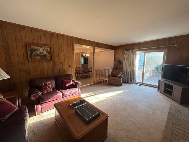 17720 Barry Street, Clinton Township, MI 48038