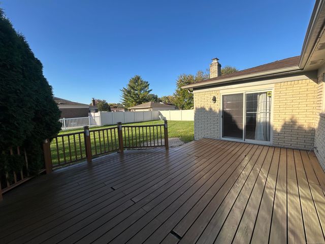 17720 Barry Street, Clinton Township, MI 48038