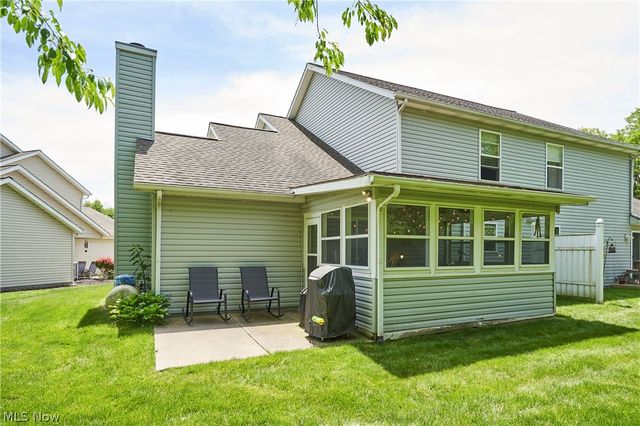 251 Westberry Circle, Tallmadge, OH 44278