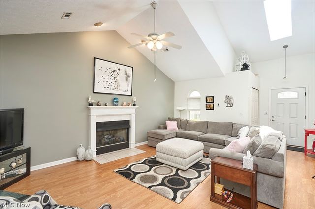 251 Westberry Circle, Tallmadge, OH 44278