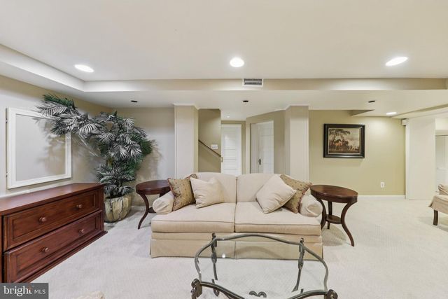 4968 QUEBEC ST NW, Washington, DC 20016