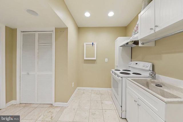 4968 QUEBEC ST NW, Washington, DC 20016