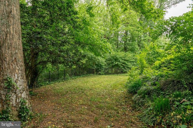 4968 QUEBEC ST NW, Washington, DC 20016