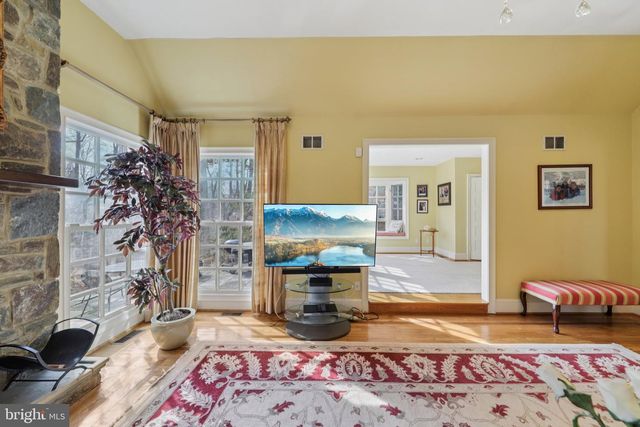 4968 QUEBEC ST NW, Washington, DC 20016