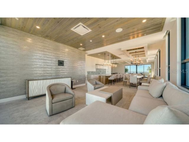 33 S PALM AVENUE 904, Sarasota, FL 34236
