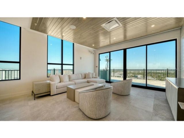 33 S PALM AVENUE 904, Sarasota, FL 34236
